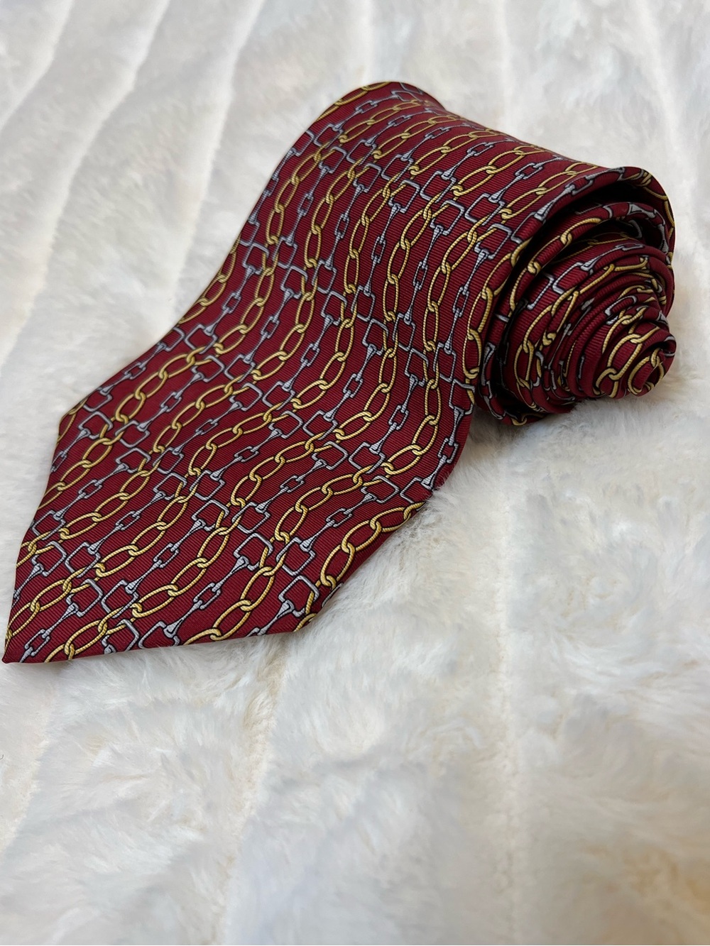 VTG Paolo GUCCI Red Gold Silver Equestrian Horse Bit Tie 100% Silk Made in Italy